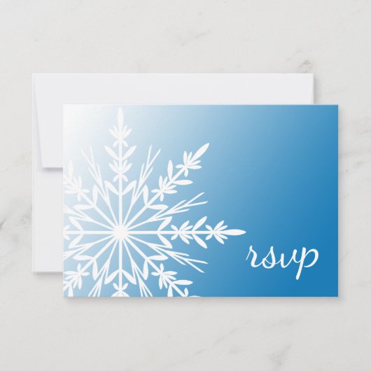 White Snowflake on Blue Winter Wedding RSVP Kaartje (Voorkant)