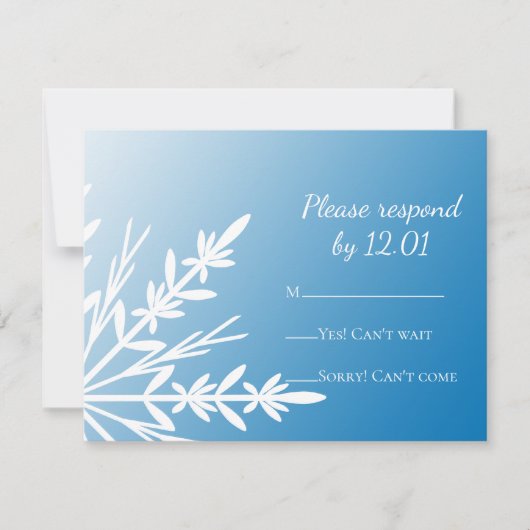 White Snowflake on Blue Winter Wedding RSVP Kaartje (Voorkant)