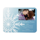 White Snowflake op Ice Blue Wedding Save the Date Magneet (Horizontaal)
