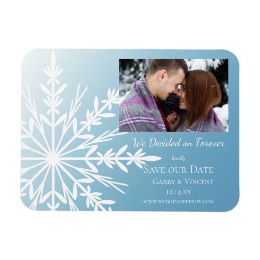 White Snowflake op Ice Blue Wedding Save the Date Magneet (Horizontaal)