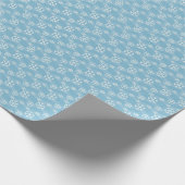 White Snowflakes Light Icy Blue Cadeaupapier (Hoek)