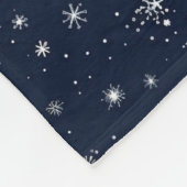 White Snowflakes on a Dark Blue Background Fleece Deken (Hoek)
