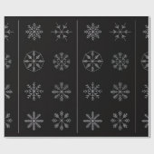 White Snowflakes On Black Background Christmas Wra Cadeaupapier (Vlak)