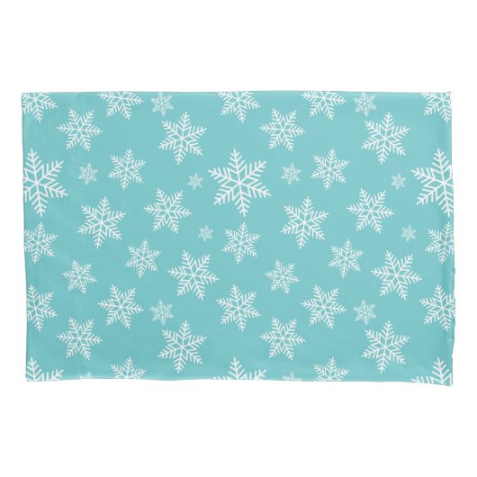 White Snowflakes on Blue Winter Pattern Kussensloop (Voorkant)