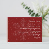 White Snowflakes on Cranberry Wedding Rehearsal Kaart (Staand voorkant)