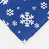 White Snowflakes on Dark Blue Winter Pattern Fleece Deken (Hoek)