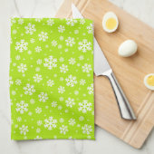 White Snowflakes on Green Winter Pattern Theedoek (Quarter Fold)