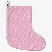 White Snowflakes on Light Pink Winter Pattern Grote Kerstsok (Voorkant)