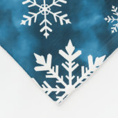 White Snowflakes Pattern On Blue Winter Fleece Deken (Hoek)