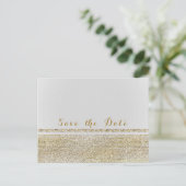 White & Sparking Gold Glam Chic Bewaar de datum Aankondigingskaart (Staand voorkant)