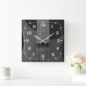 White Square Numbers on Bass Guitar Vierkante Klok (Huis)