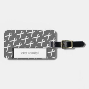 White Standard Ribbon door Kenneth Yoncich Bagagelabel