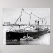 White Star Liner in New York Harbour Poster (Voorkant)