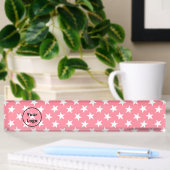 White stars on pink naambordje