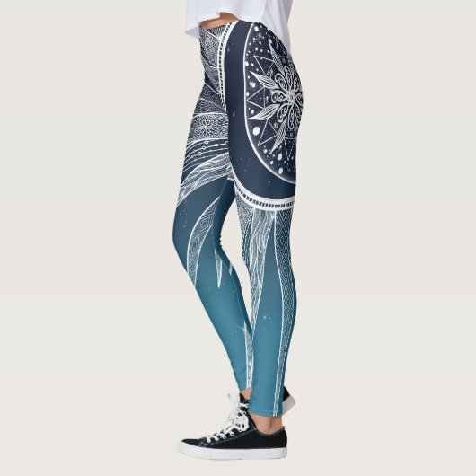 White Sun Moon Mandala Blue Gradient Design Leggings (Links)