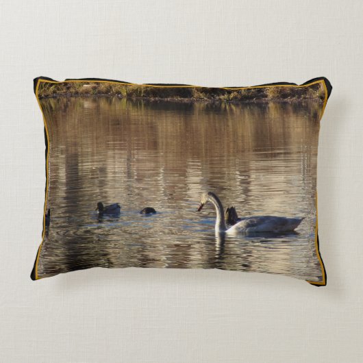 White Swan n Mallard Ducks Accent Pillow Accent Kussen (Achterkant)