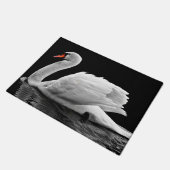 White Swan op Lake Deurmat (Schuin)