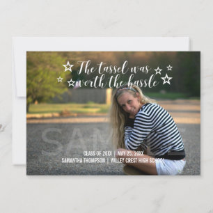 White Tassel Worth Hassle Foto Afstuderen Aankondiging