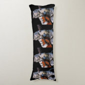 White Tiger Guitar Nocturne – Minimal Body Pillow Lichaamskussen (Voorkant Verticaal)