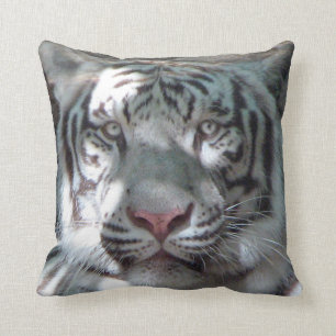 White Tiger Up Close Pillow Kussen