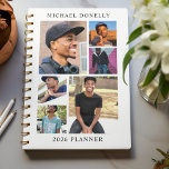 White Trendy 6 fotocollage jaarlijks Planner<br><div class="desc">Ontdek de perfecte mix van functionaliteit en stijl met onze '2026 Yearly Planner' - een ideaal kerstcadeau. Personaliseer het met zes van je favoriete foto's en vier het hele jaar door de gekoesterde momenten! Voeg jouw naam toe aan de tekst van de sjabloon voor dat unieke tintje. Een planner die...</div>
