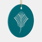 White Tribal Stingray Keramisch Ornament (Rechts)