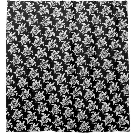 White Tribal Turtle Pattern Over Black Douchegordijn (Voorkant)