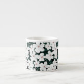 White Tropical Flowers Pattern Espresso Kop (Voorkant)