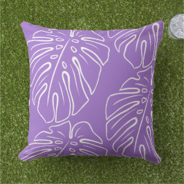 White Tropical Leaf Motif on Lavender Violet Buitenkussen