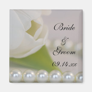 White Tulip and Pearls Spring Wedding Magneet