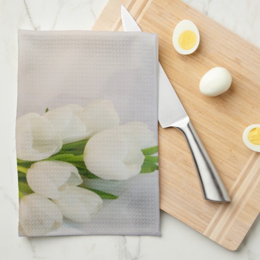 White Tulip Bouquet Spring Wedding Save the Date Theedoek (Quarter Fold)