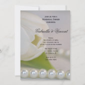 White Tulip Pearls Spring Wedding Rehearsal Dinner Kaart (Voorkant)