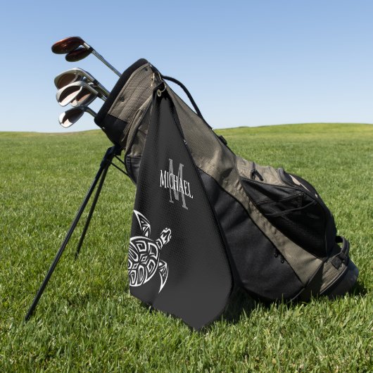 White Turtle Tribal Black Background Monogram Ba Golfhanddoek (Groen)