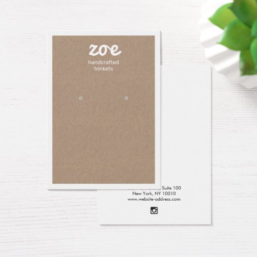 White Typography Kraft Earring Display Card Visitekaartje (Bureau)