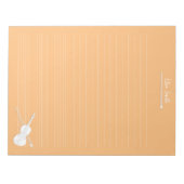 White Violin & Bow Personalized Music Class Oranje Notitieblok (Voorkant)