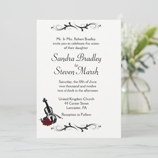 White Violin Music Wedding Invitation 5" x 7" Kaart (Staand voorkant)