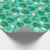 White Water Lily Flowers & Lily Pad Pattern Cadeaupapier (Hoek)