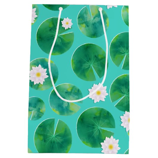 White Water Lily Flowers & Lily Pad Pattern Medium Cadeauzakje (Achterkant)