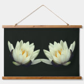 White Water Lily Lotus Flower Twins Hangend Wandkleed (Voorkant)