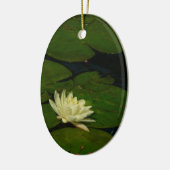 White Waterlily I Peaceful Floral Photography Keramisch Ornament (Links)