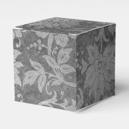 White Wedding Bedankdoosjes