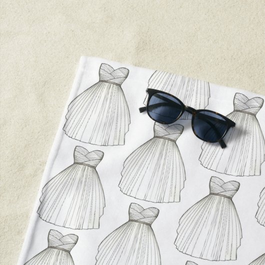 White Wedding Dress Gown Vrijgezellenfeest Bride G Strandlaken (In situ)