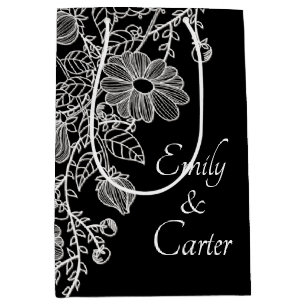 White Wedding Lace on Black Medium Cadeauzakje