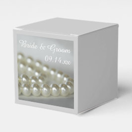 White Wedding Pearls Bedankdoosjes