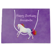 White Whimsical Unicorn Rainbow-kleuren op Paars Groot Cadeauzakje (Voorkant)