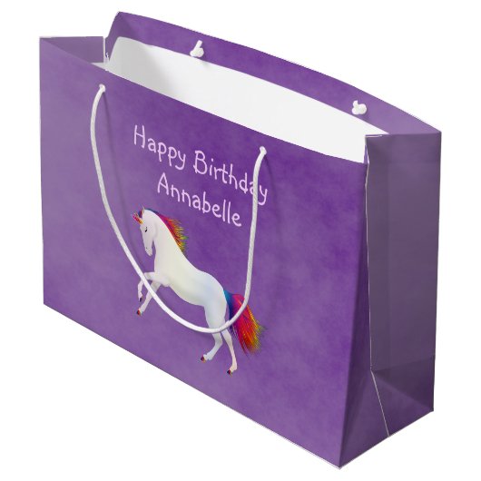 White Whimsical Unicorn Rainbow-kleuren op Paars Groot Cadeauzakje (Achterkant Gekanteld)
