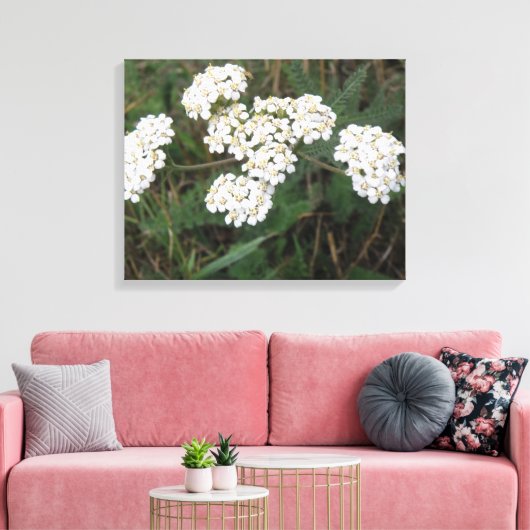 White Wildflower Canvas print (Insitu (Woonkamer))