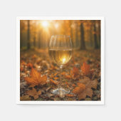 White Wine Glass In Autumn Maple Leaves Servet (Voorkant)