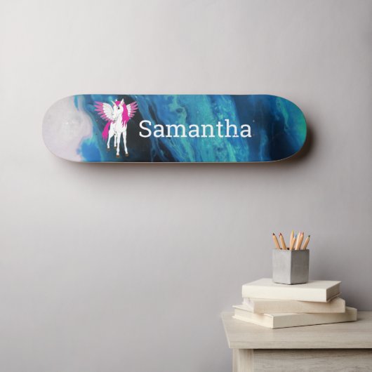 White Wing Skateboard Unicorn (Muurkunst (Horizontaal))