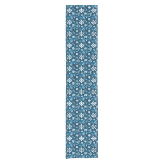 White Winter Snowflake Pattern On Cool Blue Korte Tafelloper (Voorkant)